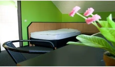 U. + Szálloda 3*